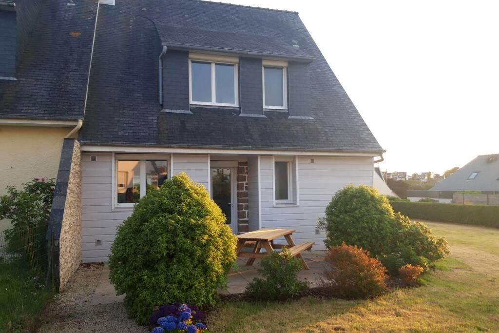 Leshorizonsperrosguirec Villa Buitenkant foto